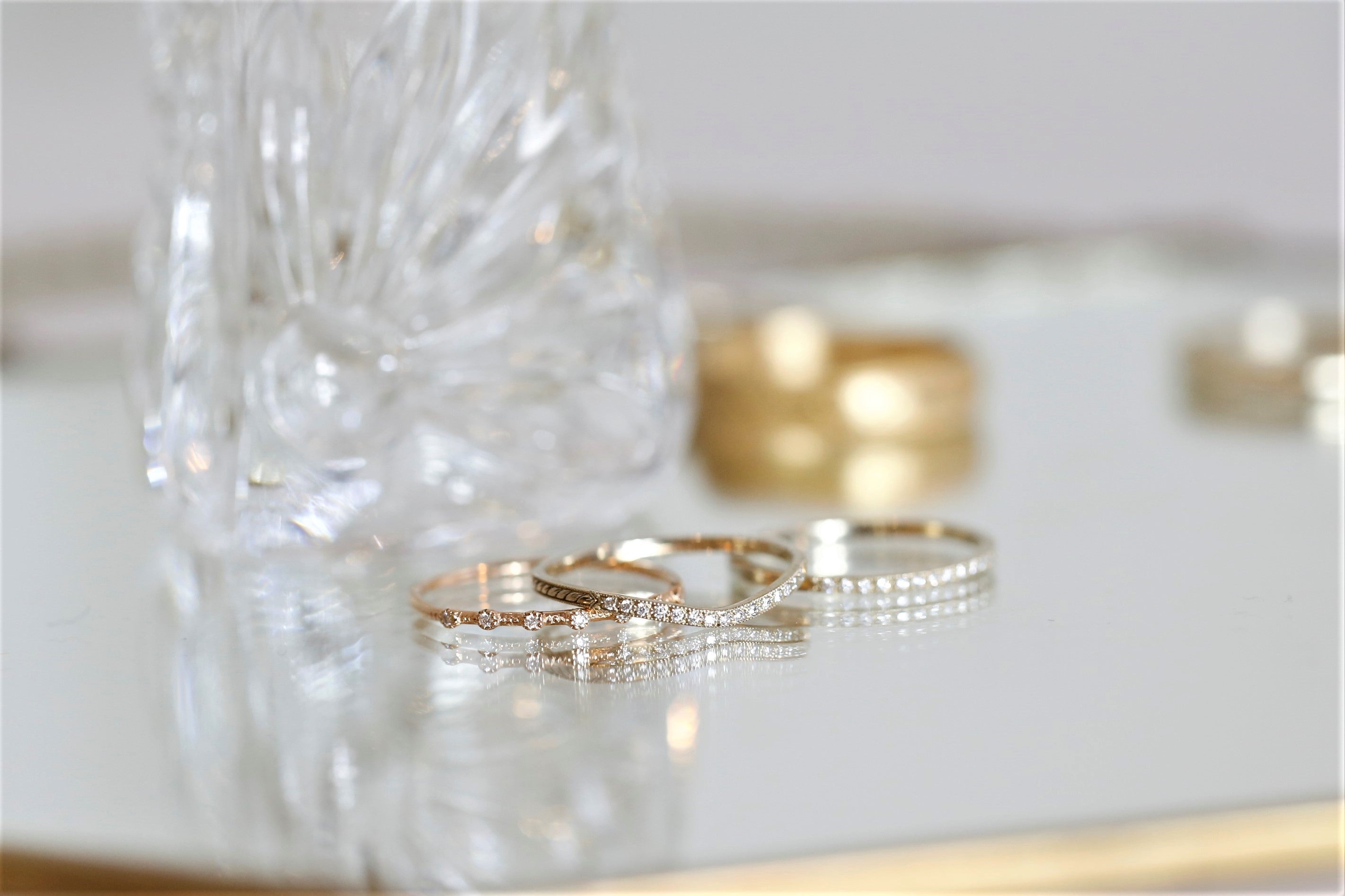 wedding bands curved women