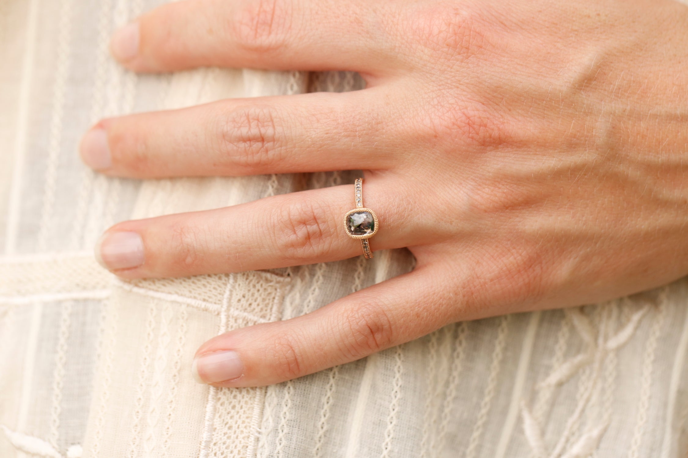 Pièce Unique Juliette Coussin rectangle Salt & Pepper