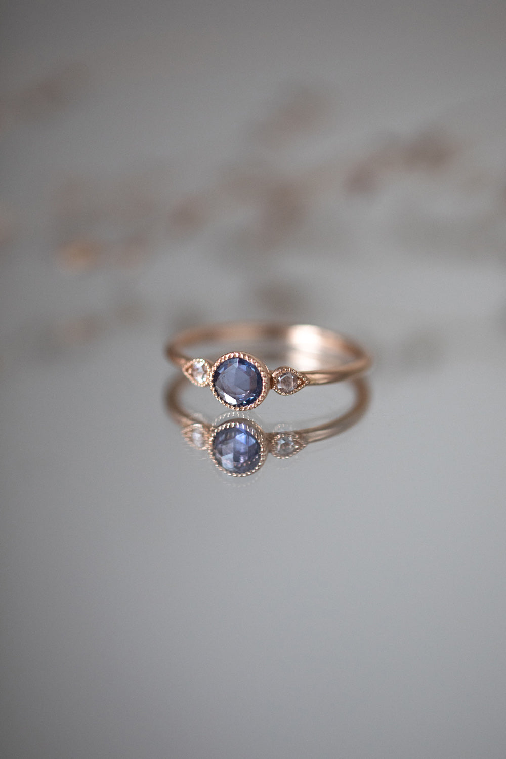 Love ring Céleste M Blue sapphire