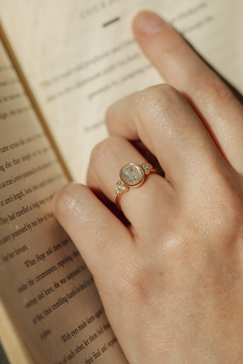 Flora diamond Oval Rosecut Ring
