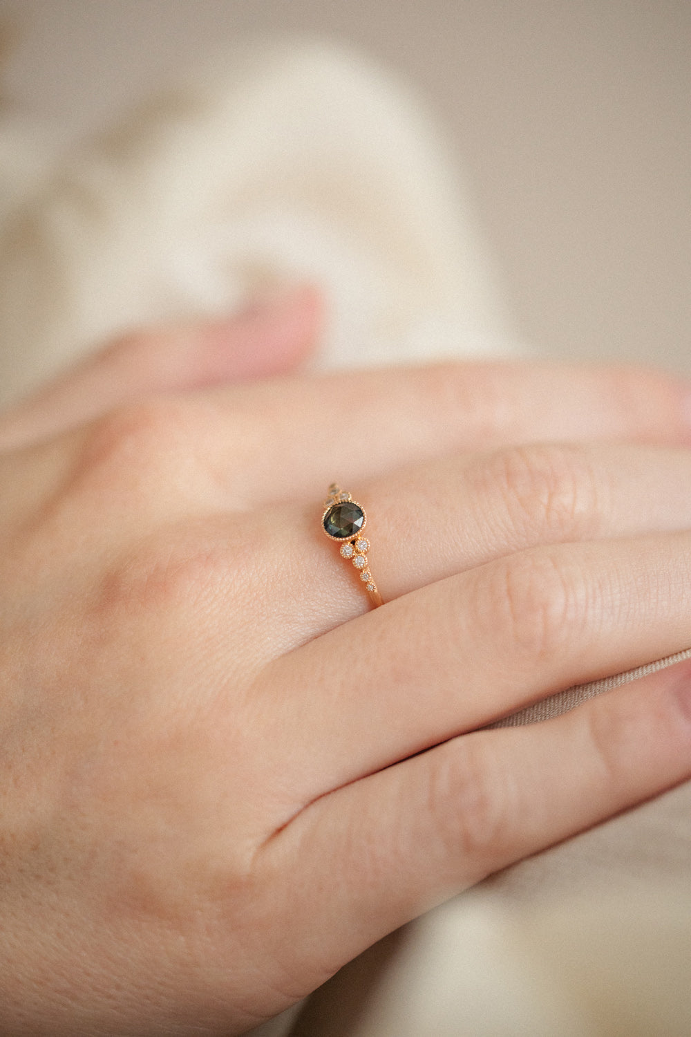 Ring Iris L Sapphire mermaid