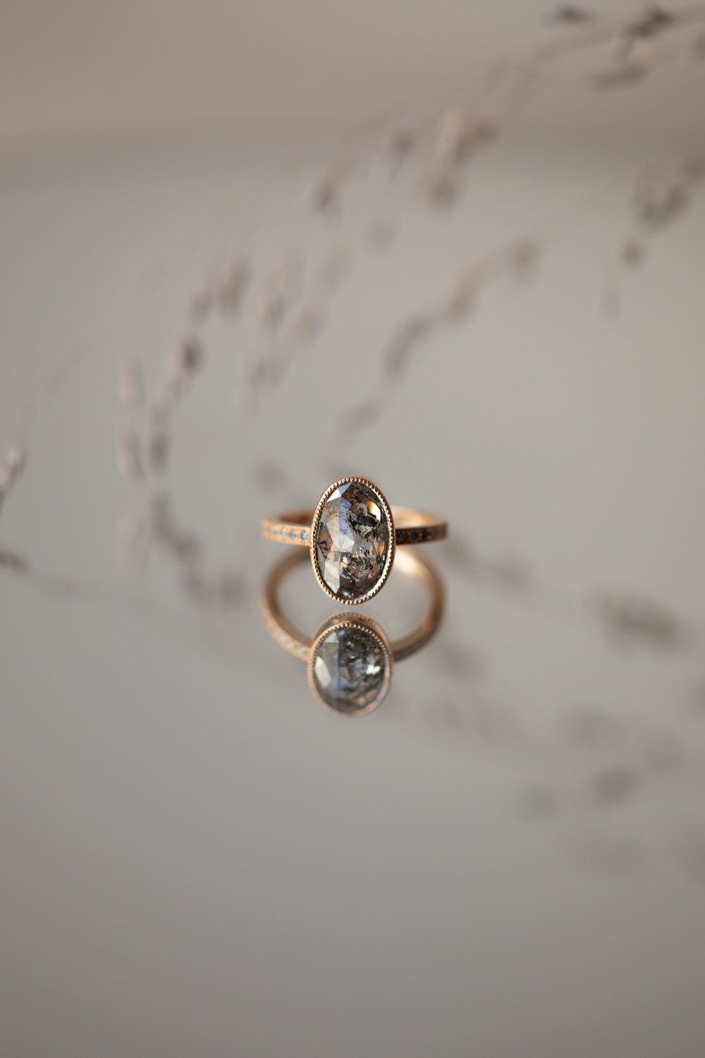 Designer engagement ring: One-of-a-kind piece in gold with diamond oval diamond by Myrtille Beck