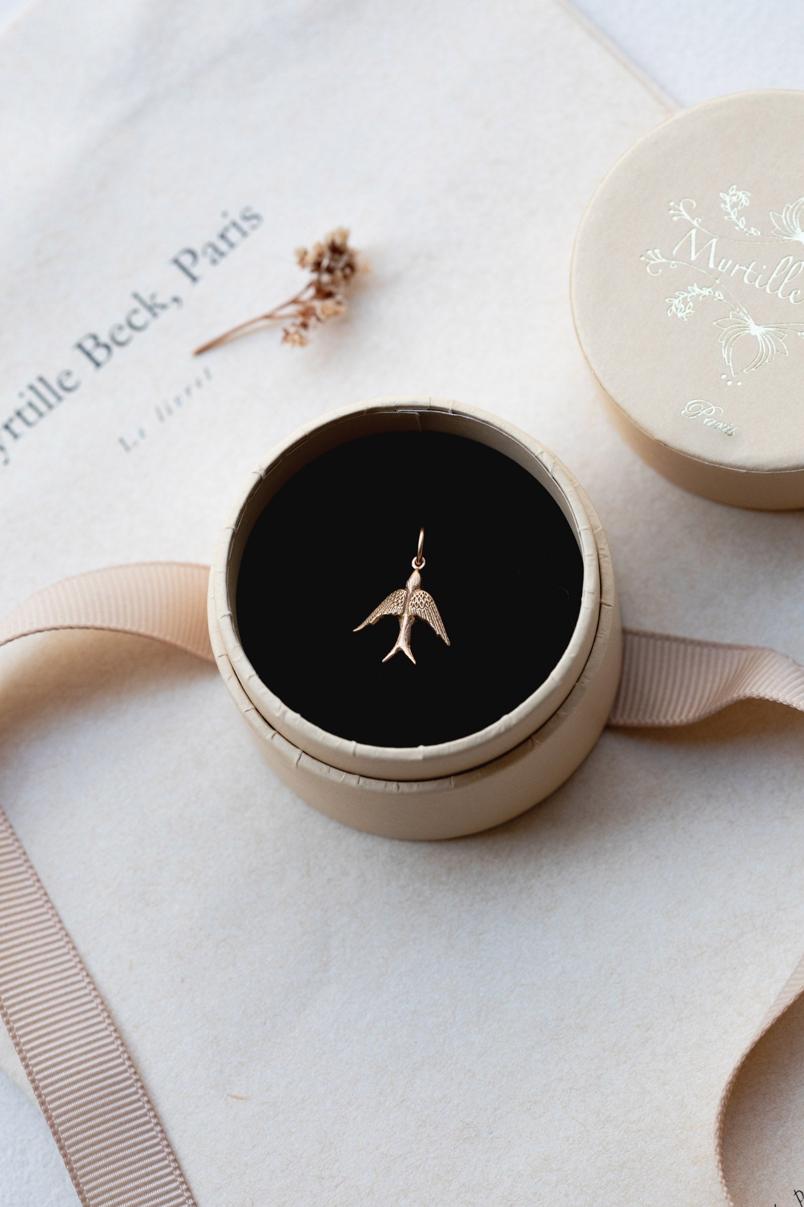 Love L Pendant diamond Salt & Pepper
