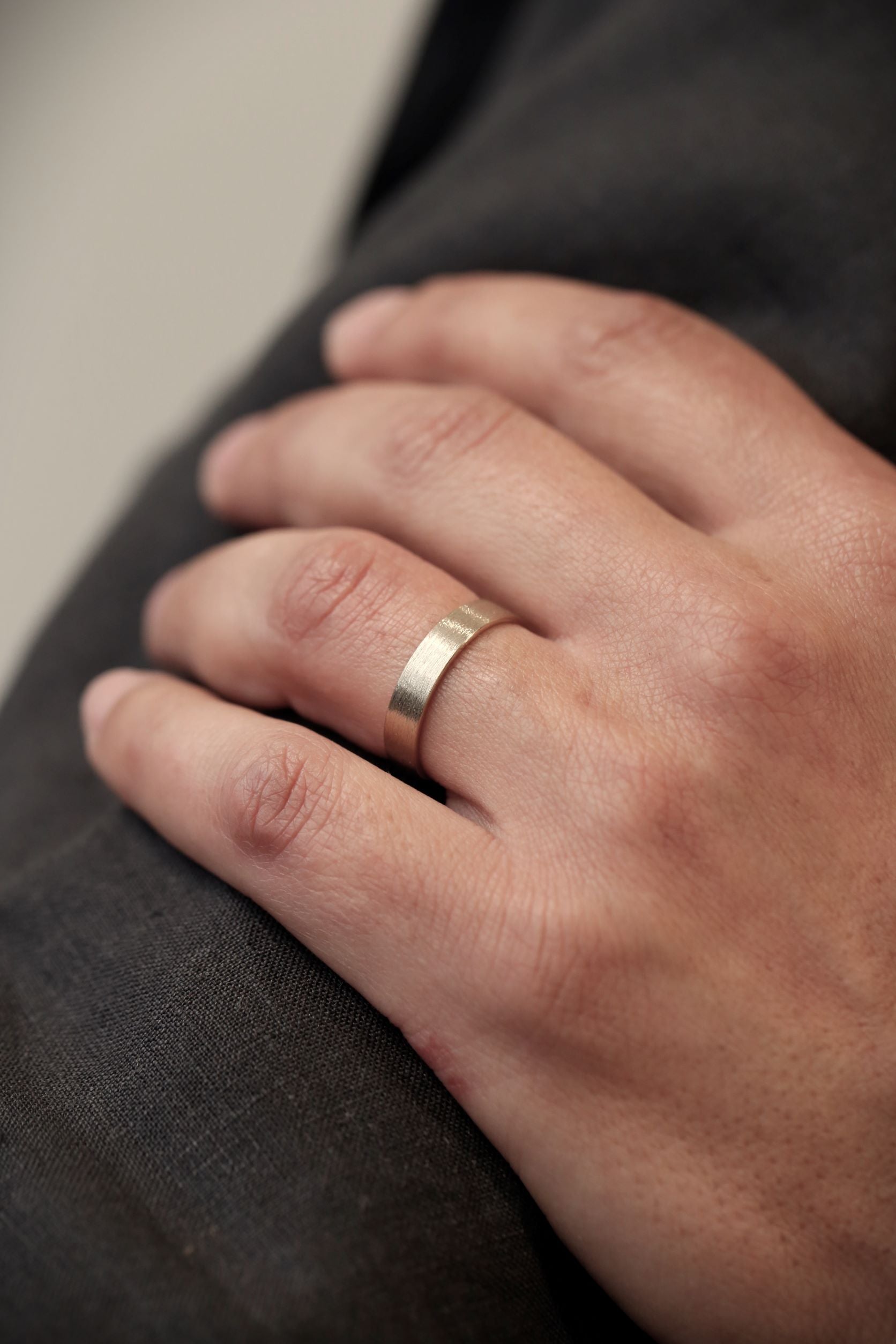 wedding band Saturn XL