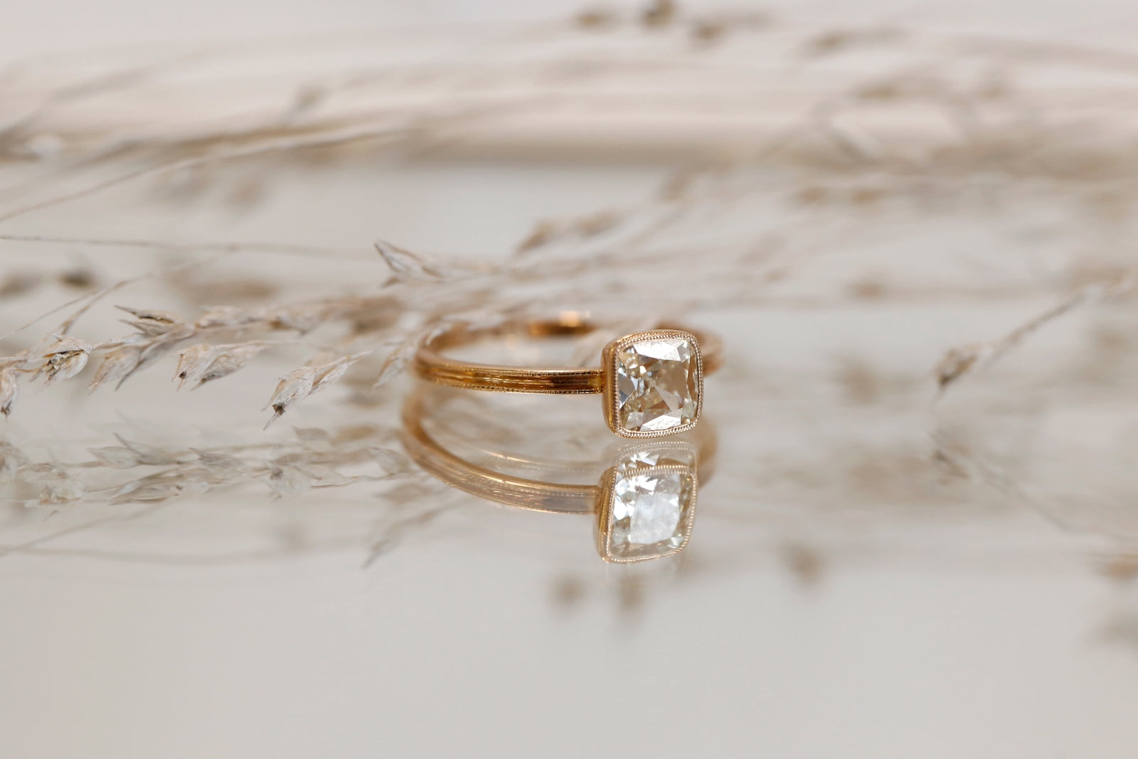 Single piece diamondsquare cushion, double Milgrain square ring