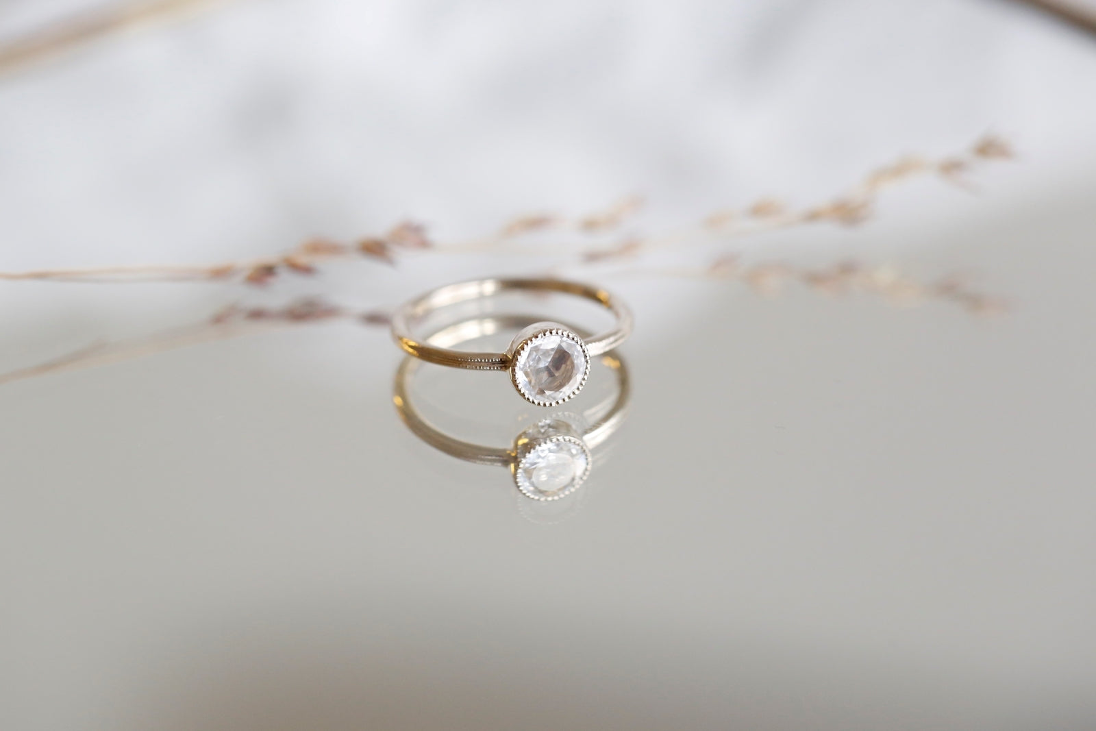Solitaire Double Milgrain XL White Sapphire