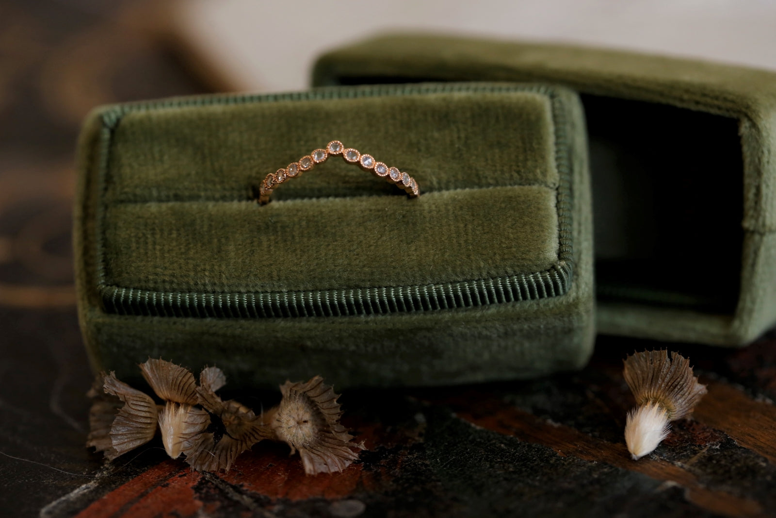 wedding band Céleste Jasmine Diamonds rosecut