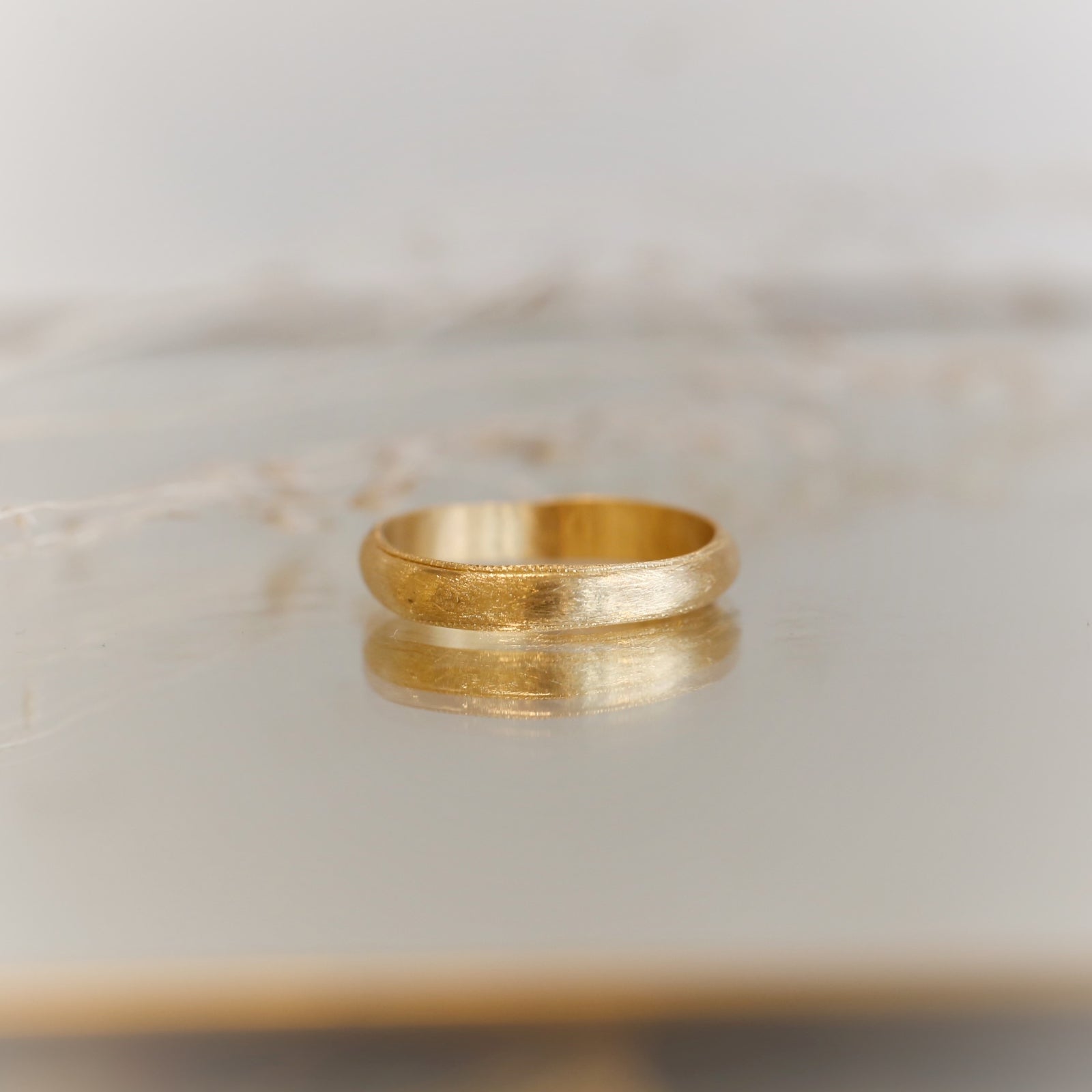 wedding band Juno L
