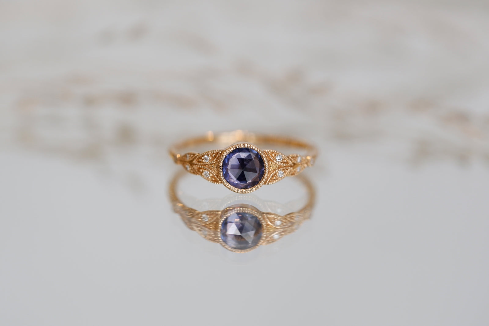 Ring Feuillage XL Blue Sapphire