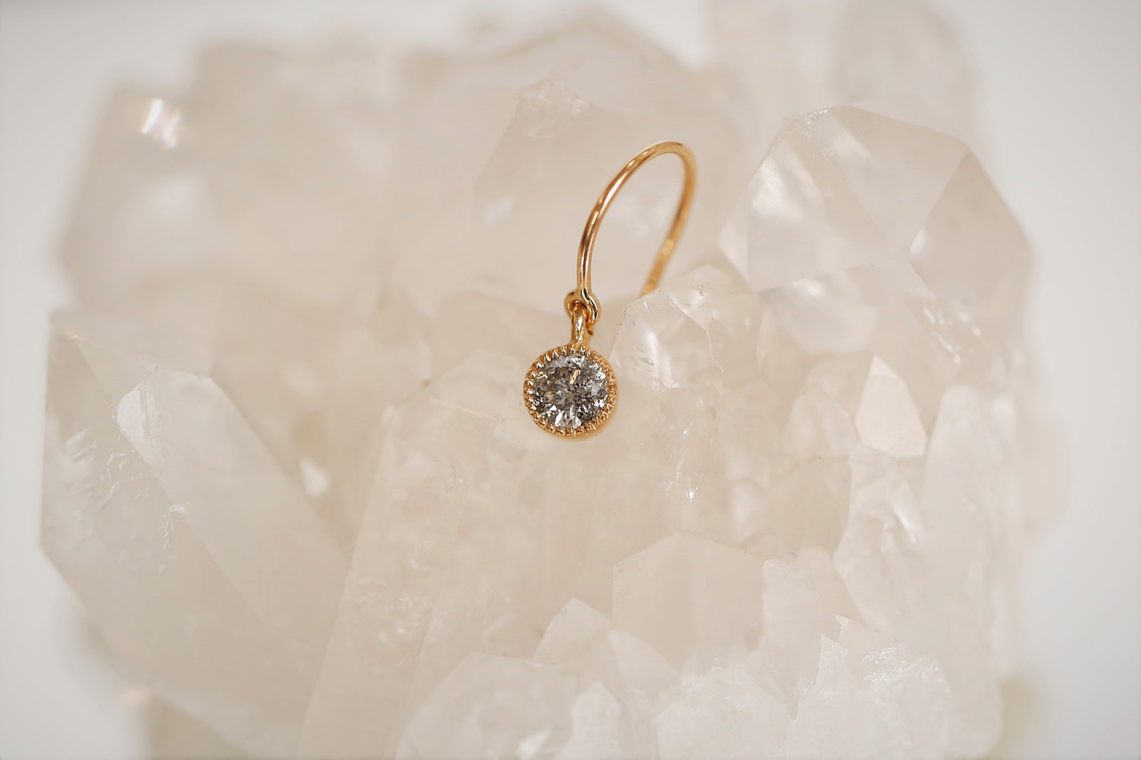 Pendant earrings Love L Diamonds Salt & Pepper