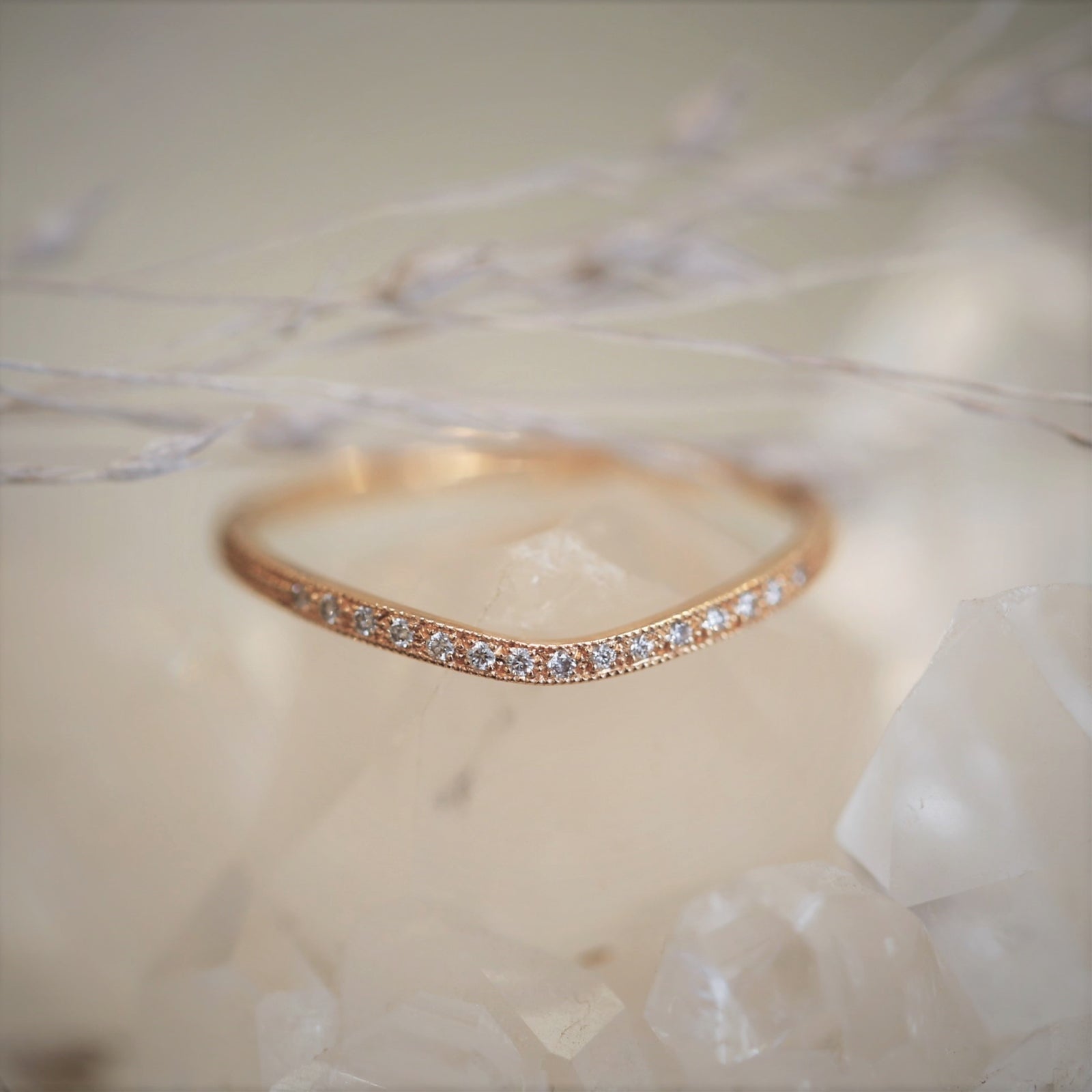 wedding band Wave triple Milgrain Diamonds