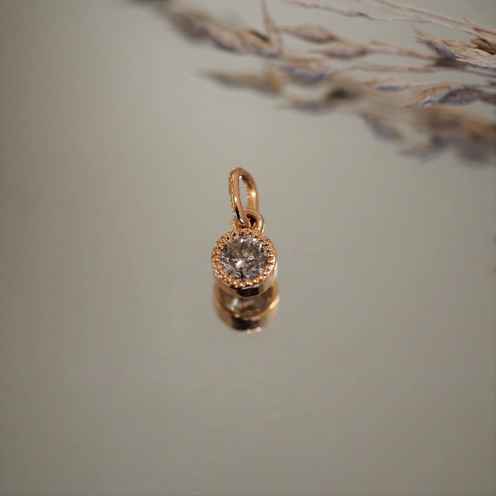 Love L Pendant diamond Salt & Pepper