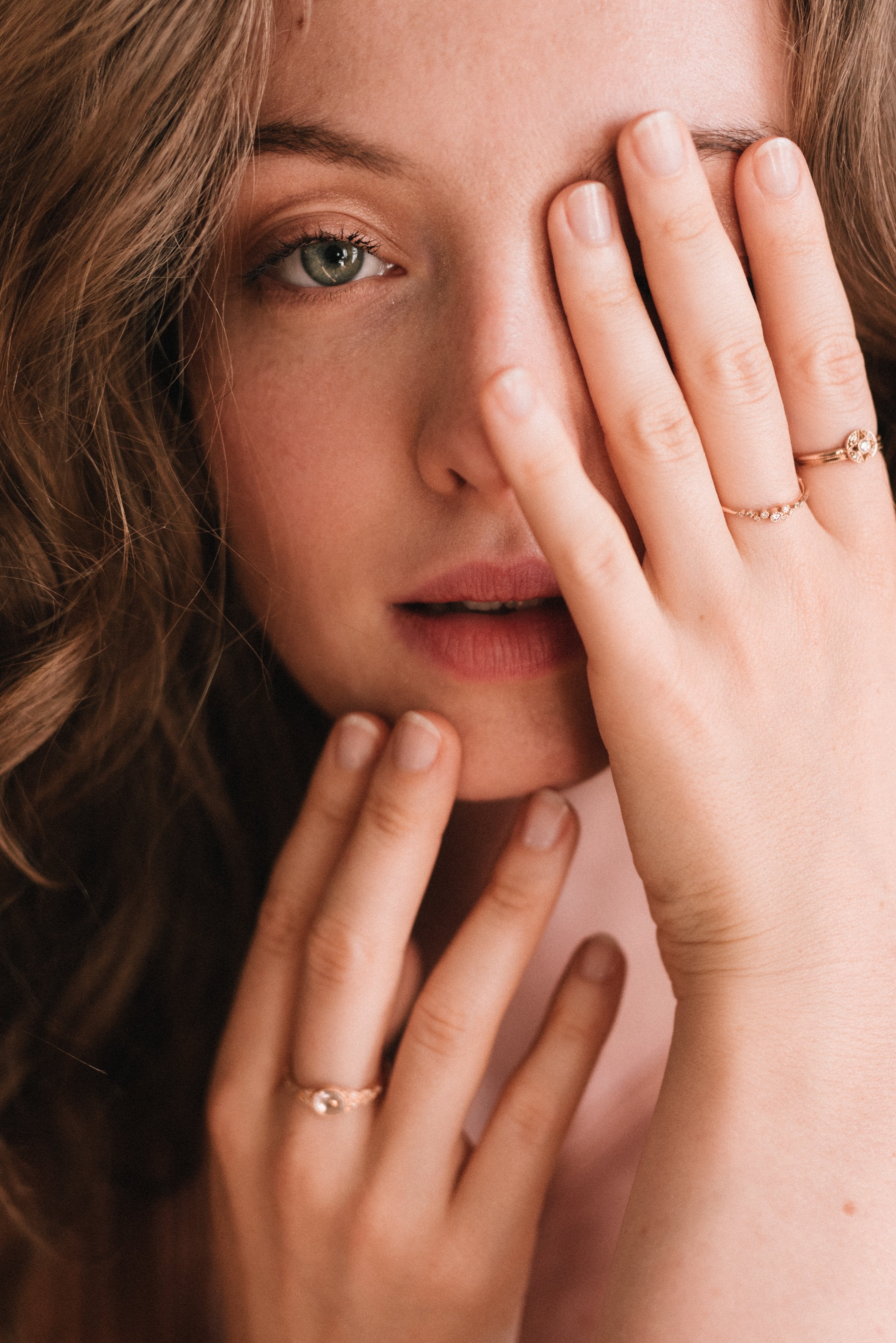 Ring - Nebula rose goldand Black Diamonds ring, Myrtille Beck, french cluster ring