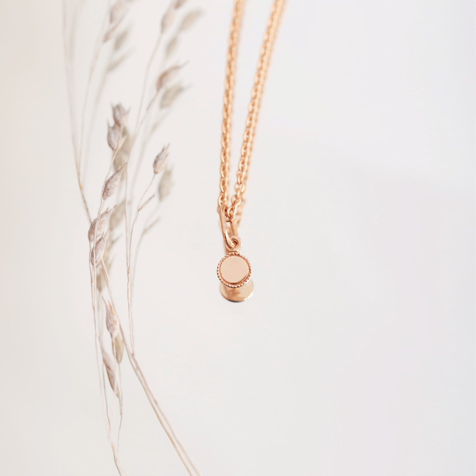 Mini Médaille Milgrain 4 mm