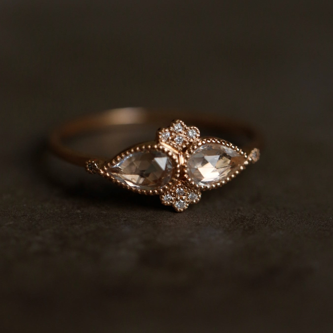 Bague Âmes Soeurs Saphirs blancs et Diamants