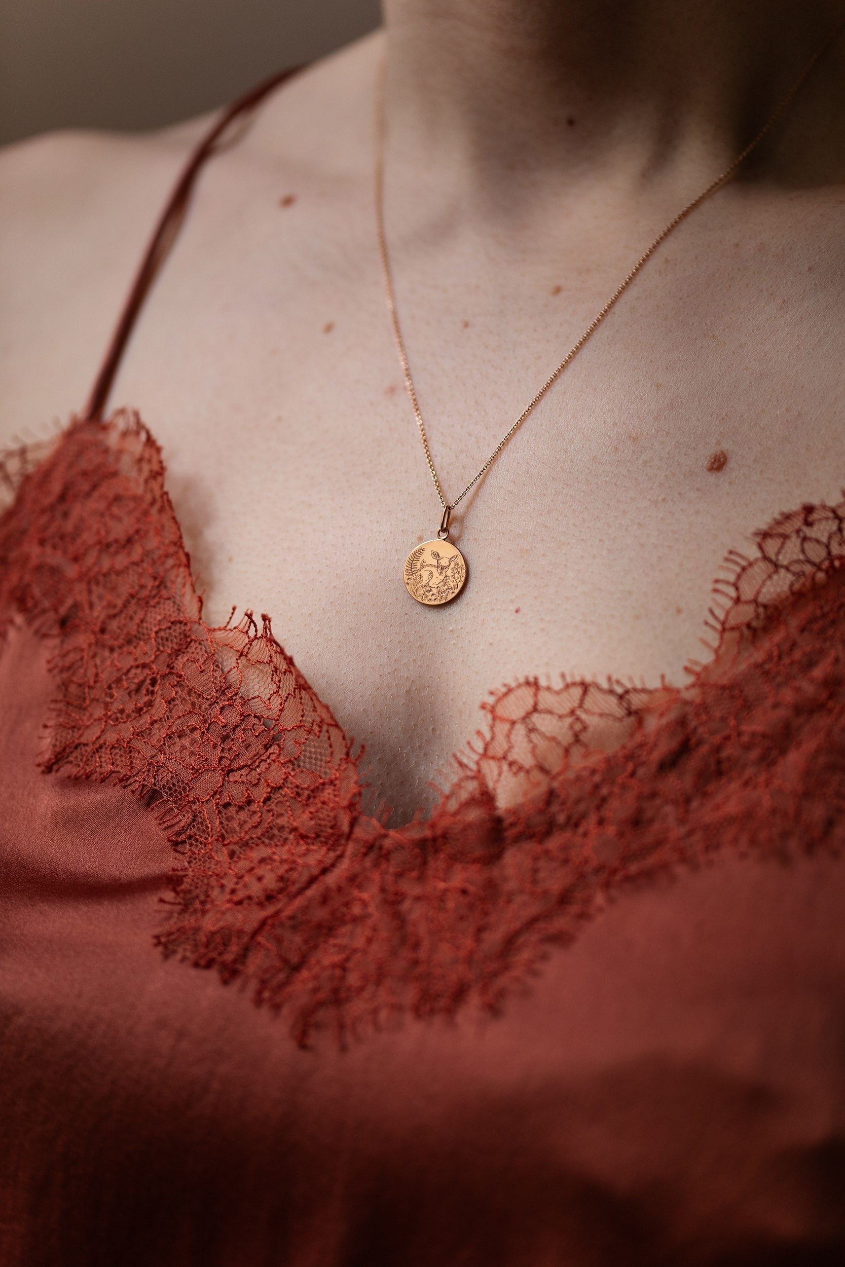 Médaille Faon petit modèle - 1,4cm