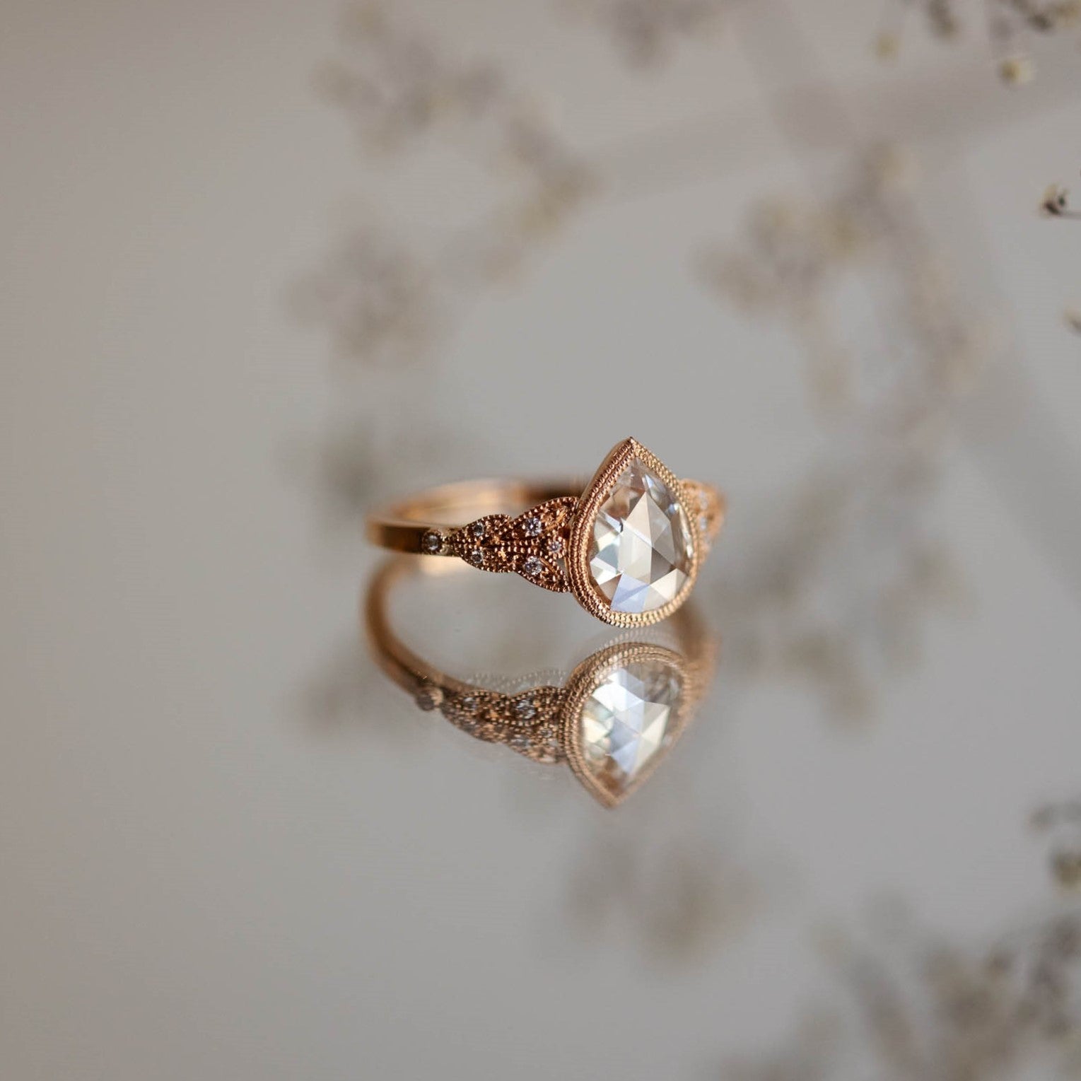 Pièce Unique Feuillage Diamant poire