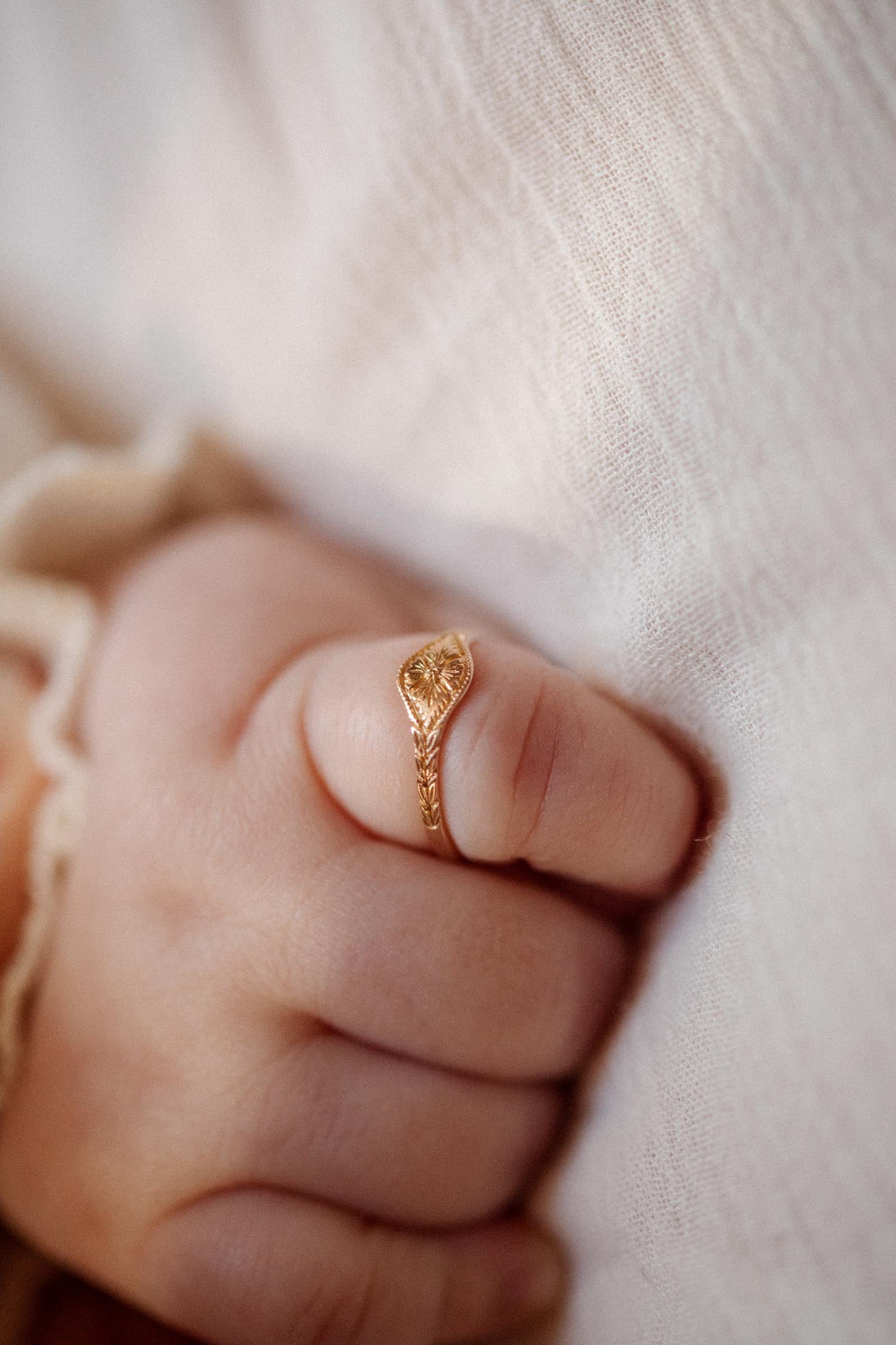 Chevalière Bébé Petite Fleur