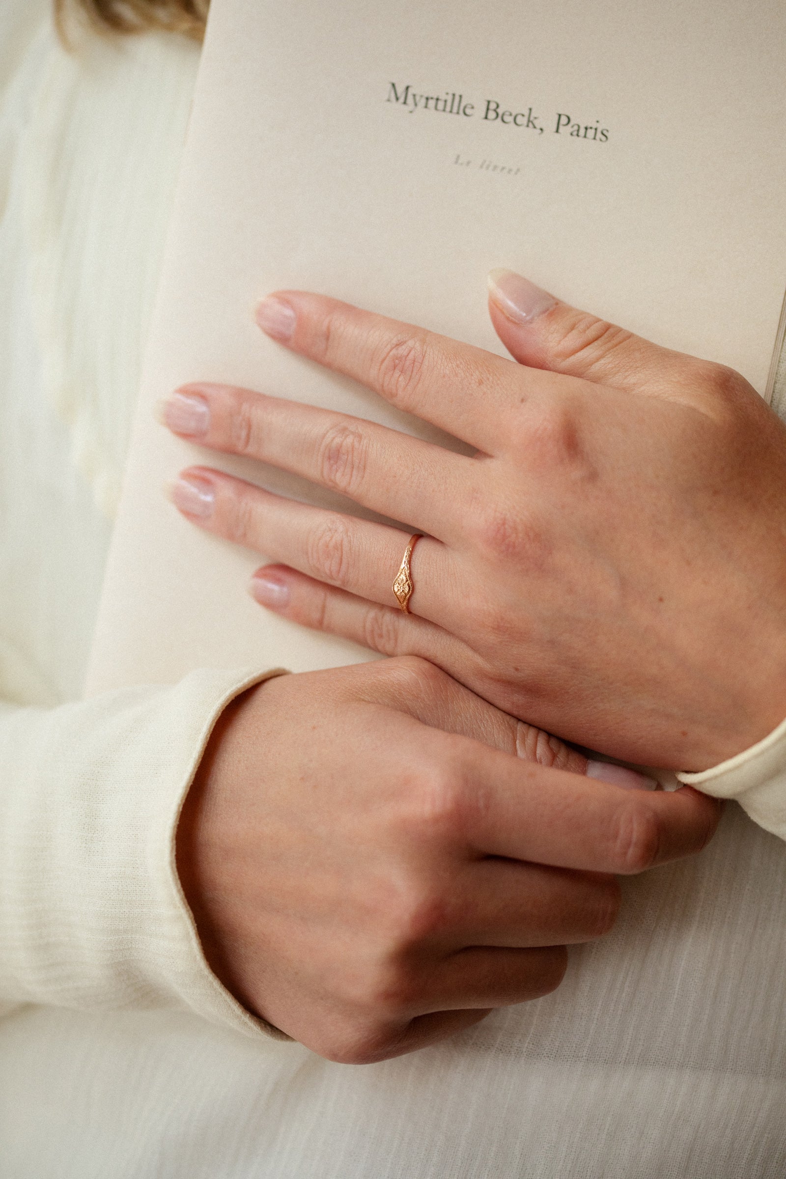 Chevalière Petite Fleur Adulte