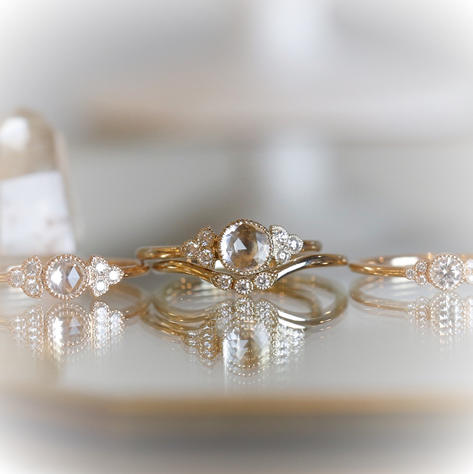 Bague Flora L Saphir blanc