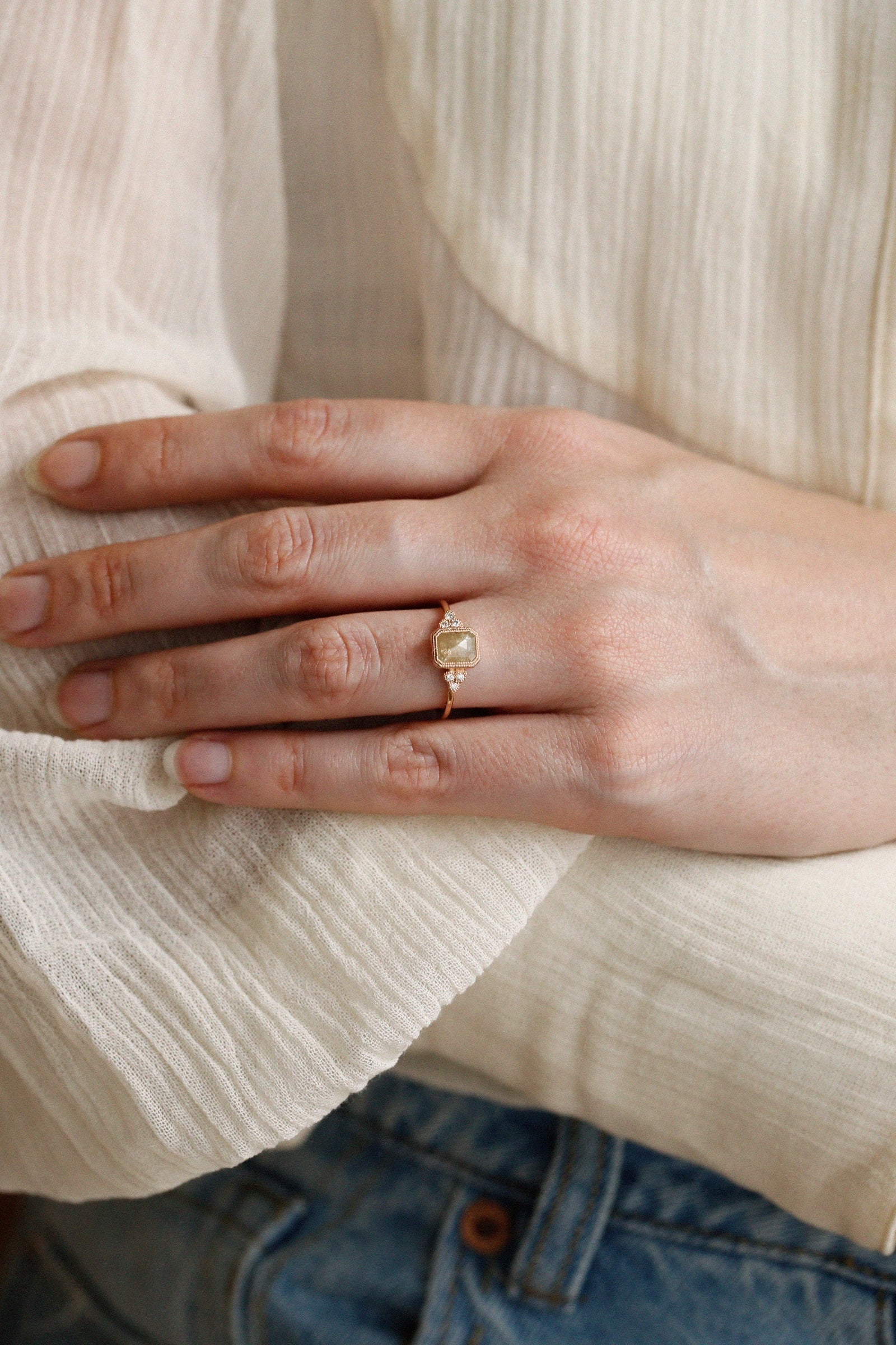 Pièce Unique n°7/2022, Bague Flora Diamant jaune Icy