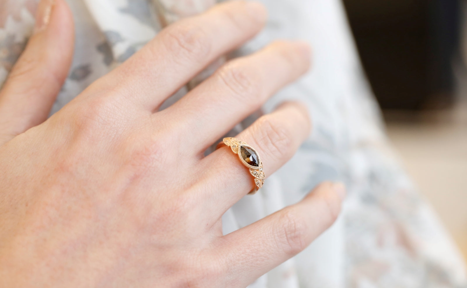 Bague Feuillage Diamant brun, Pièce Unique