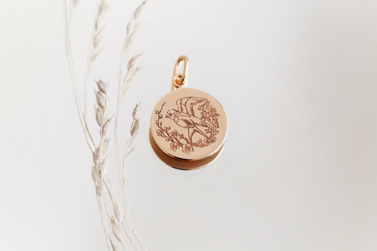Médaille Hirondelle petit modèle - 1,4cm