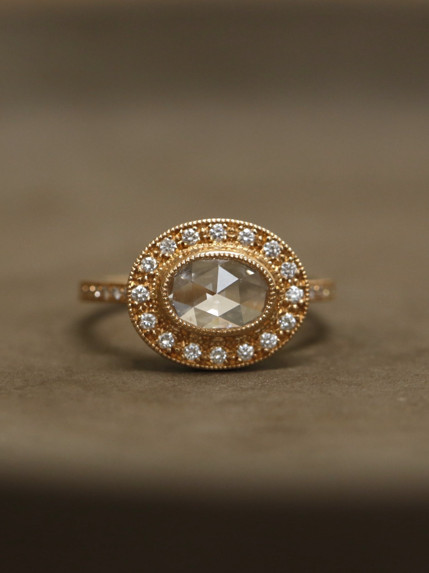Pièce unique Bague Aphrodite ovale