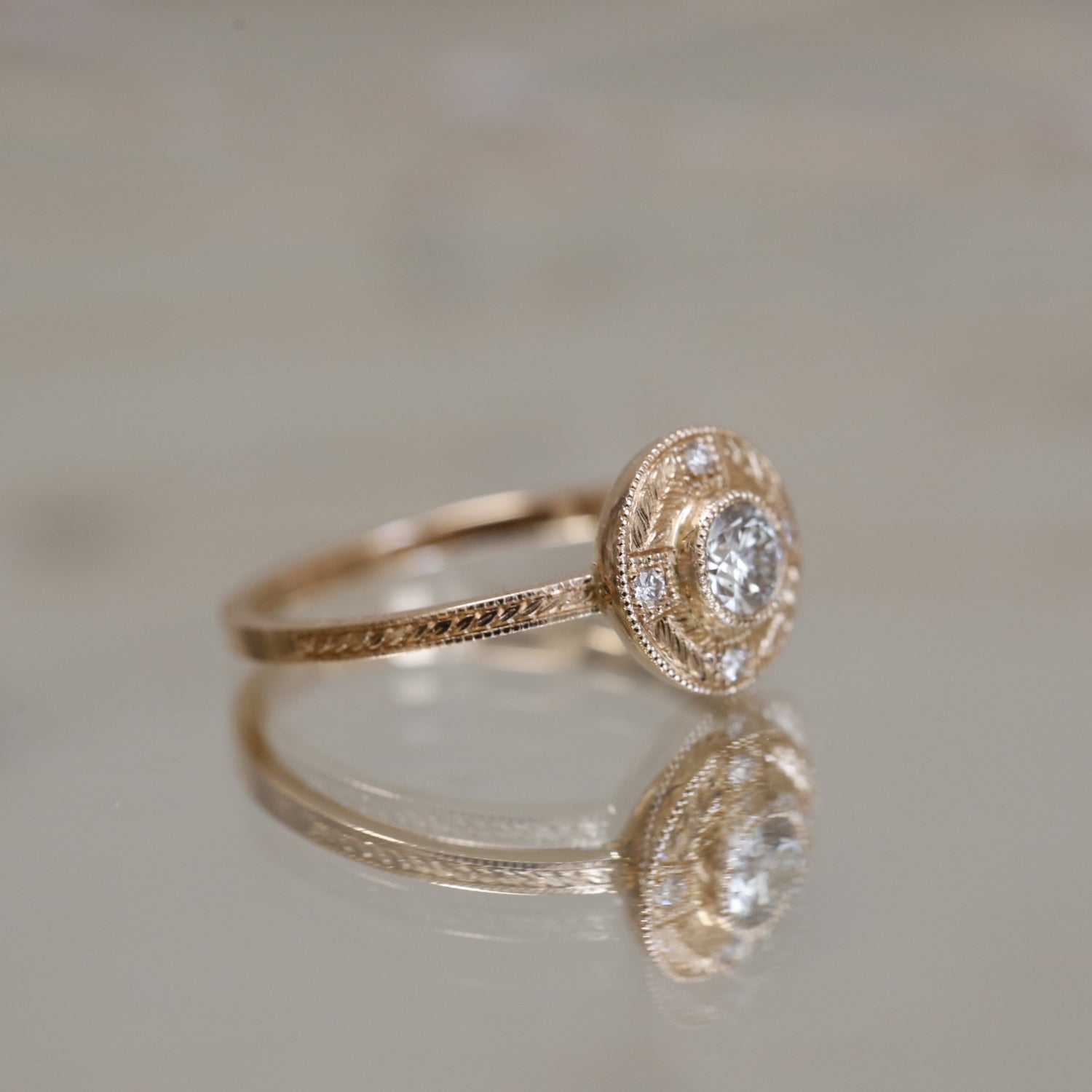 Pièce Unique Bague Aphrodite M Diamants Gravée