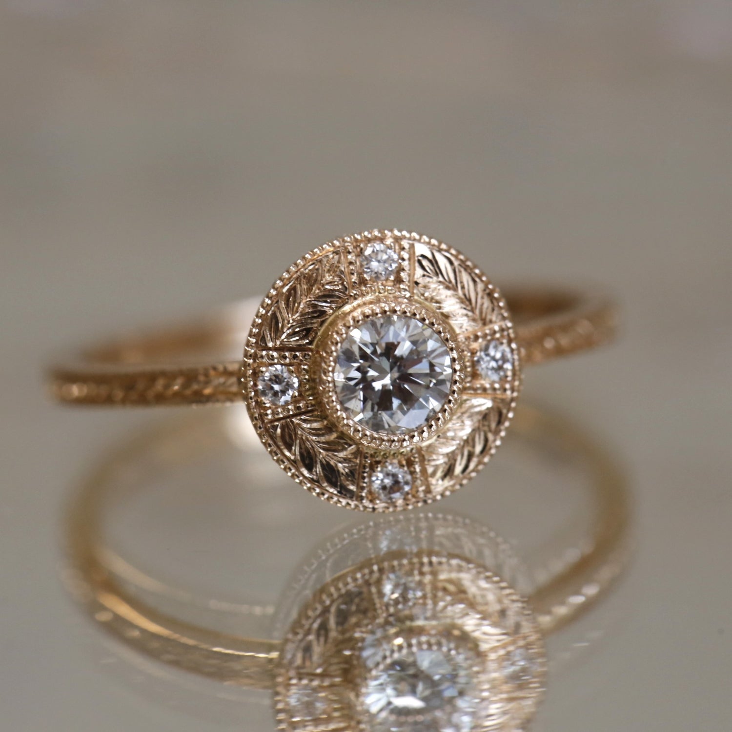 Pièce Unique Bague Aphrodite M Diamants Gravée
