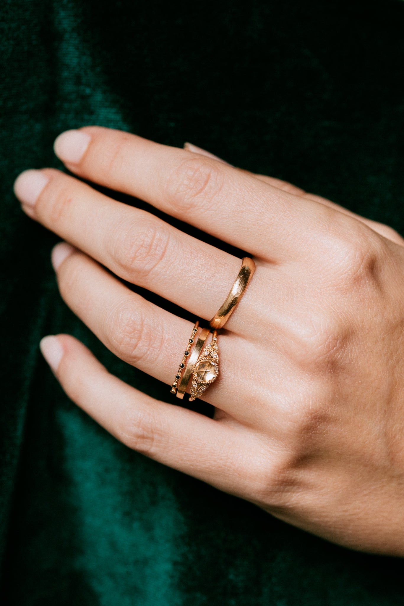 Bague Feuillage XL Saphir blanc