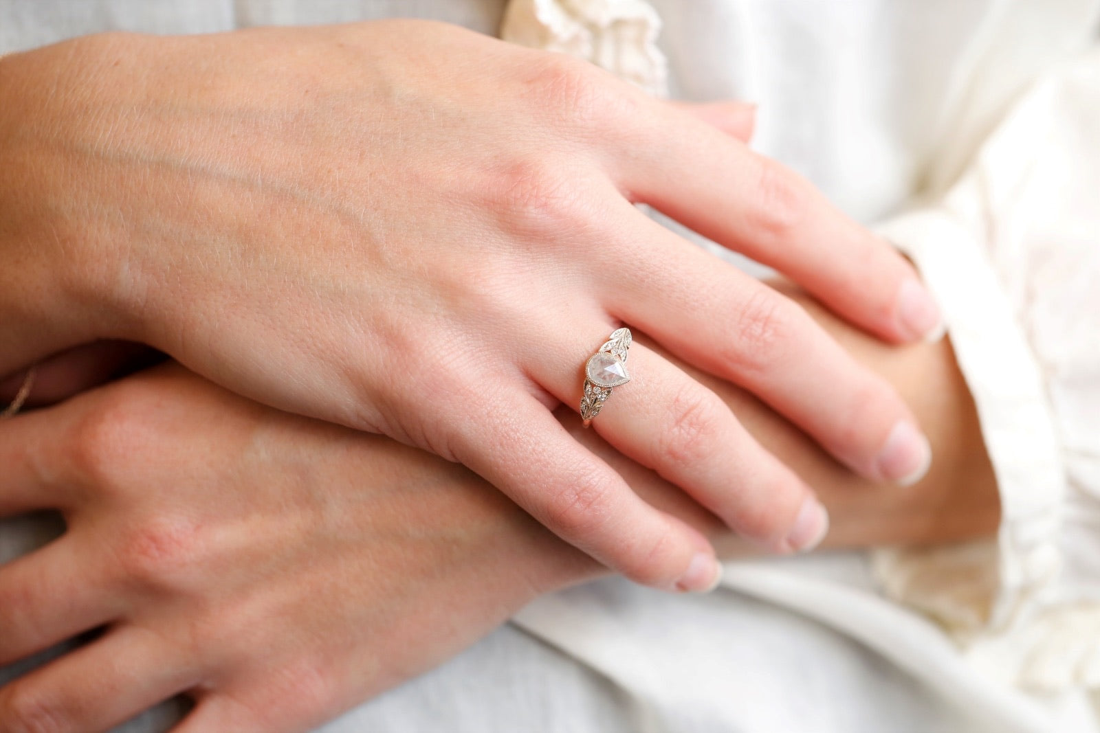 Bague Feuillage Diamant Icy poire, Pièce Unique N°5/2020