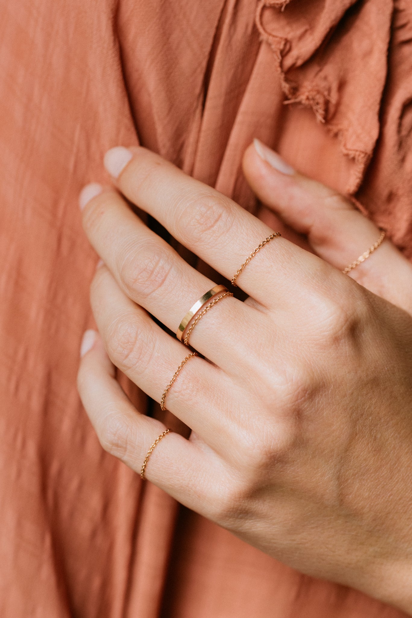 Bague chaine en or 18kt -Magic chain Myrtille Beck- bague fine en or