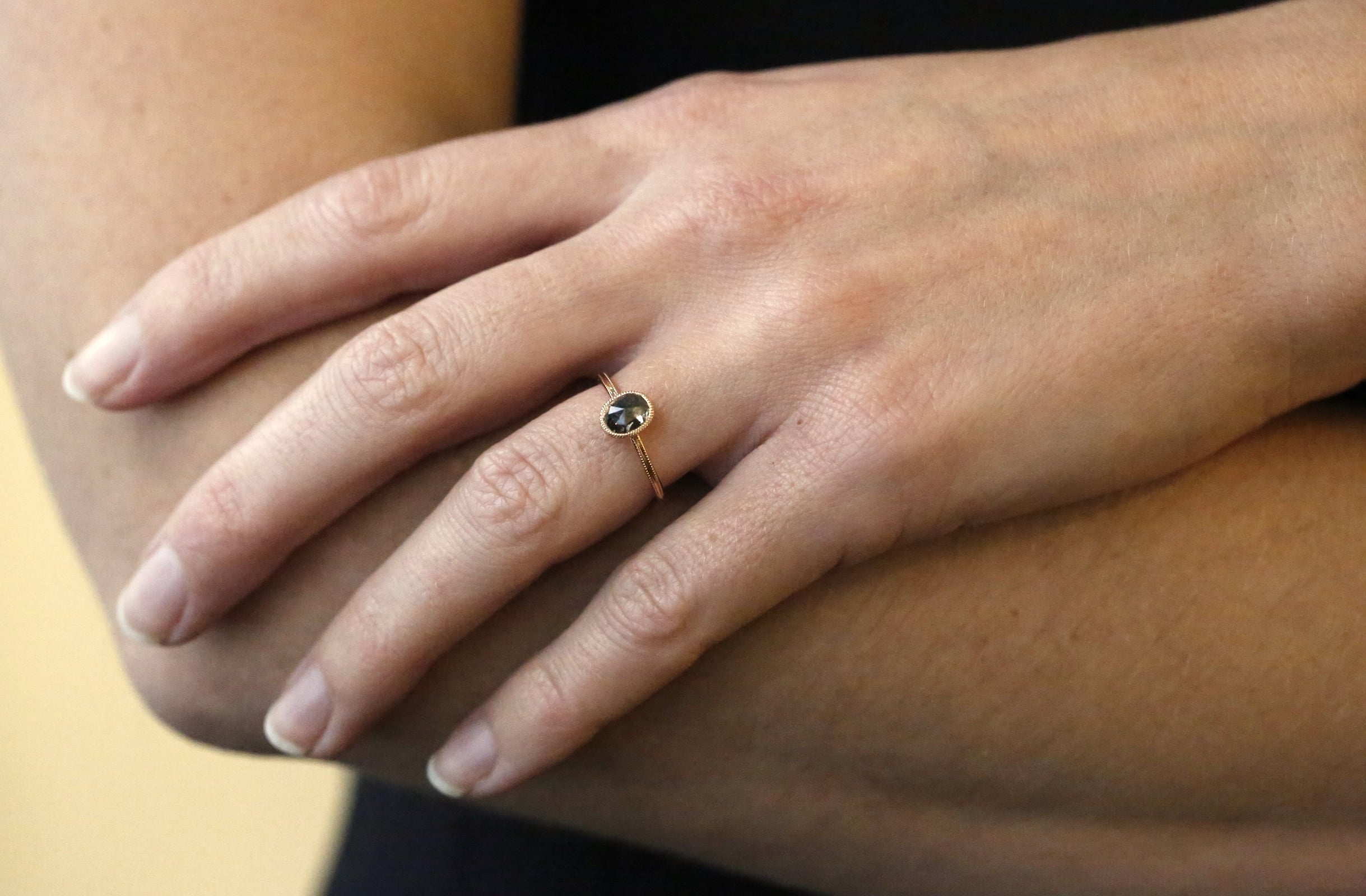 Pièce Unique Love Ring Diamant Salt & Pepper verticale