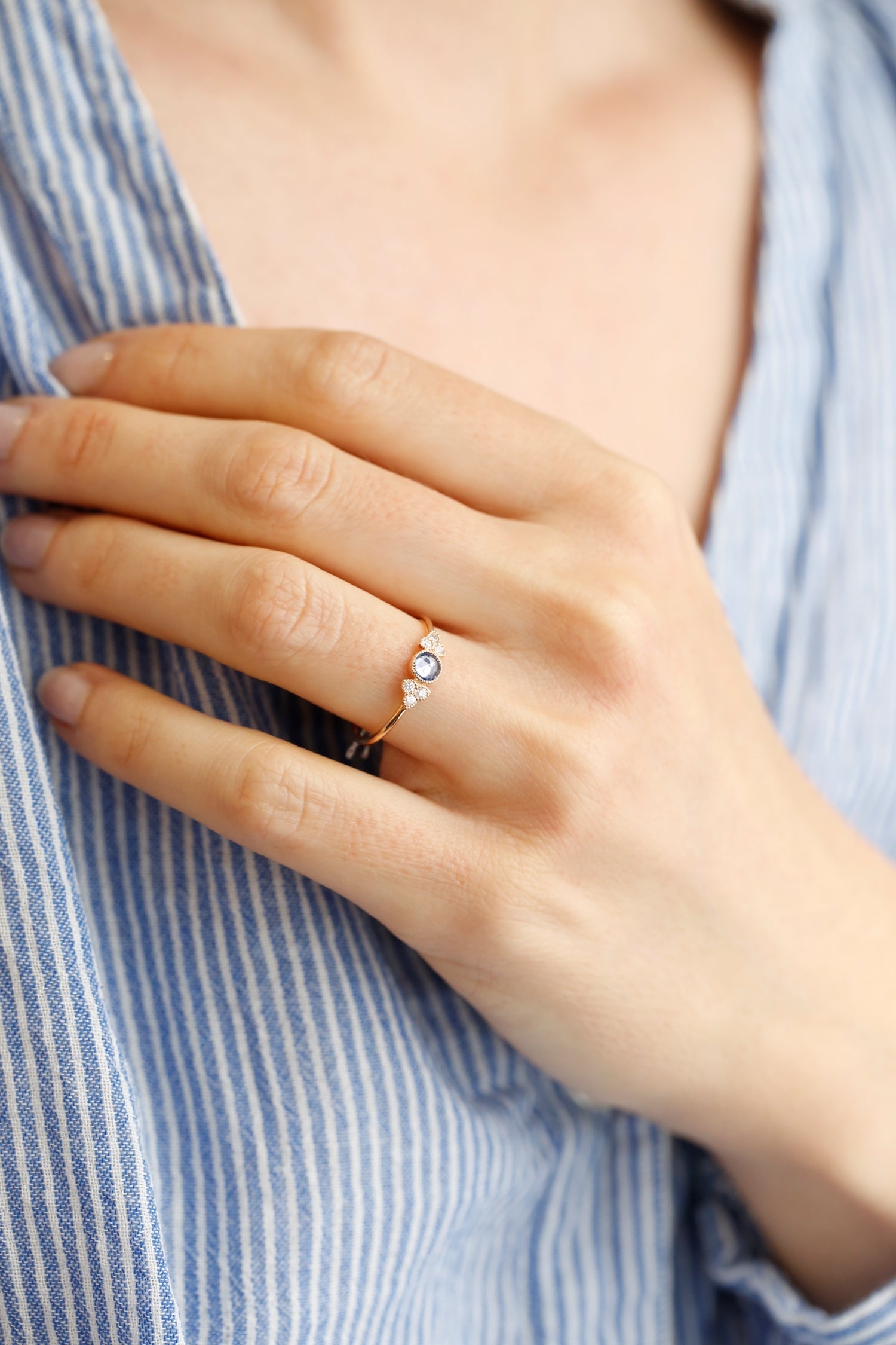 Ring Flora M Blue Sapphire