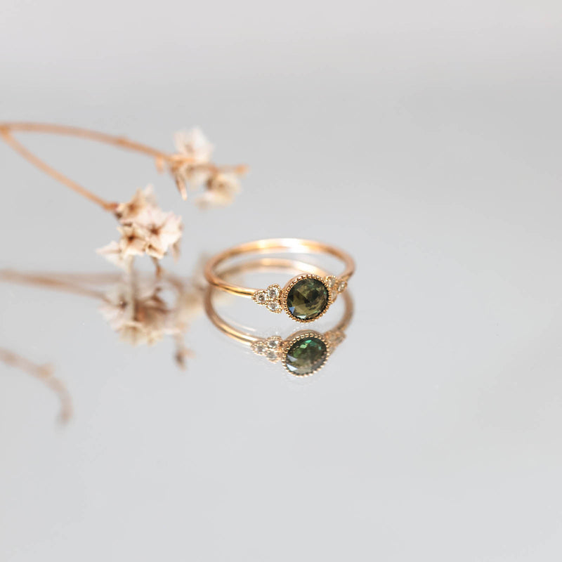 Ring Flora XL Green Sapphire