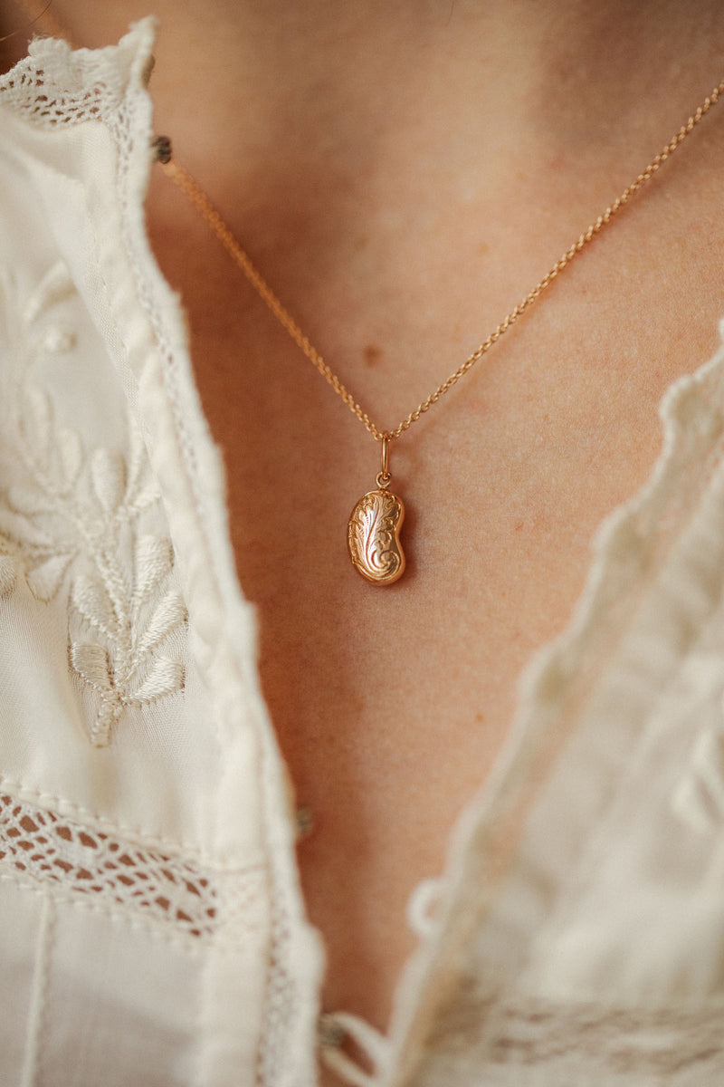 Symbolic designer jewelry gold pendant Myrtille Beck Paris