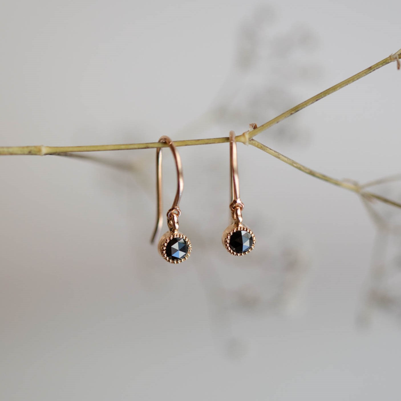 Pendant earrings Love M Black diamonds