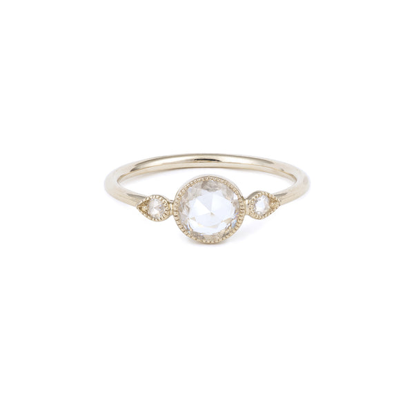 Amour Céleste XL White Sapphire Ring