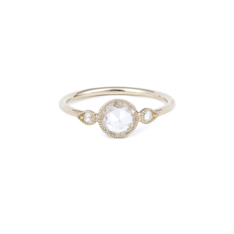 Amour Céleste XL White Sapphire Ring