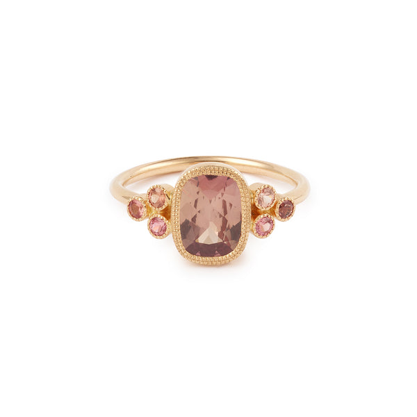 Sapphire engagement ring padparadscha Myrtille Beck Paris