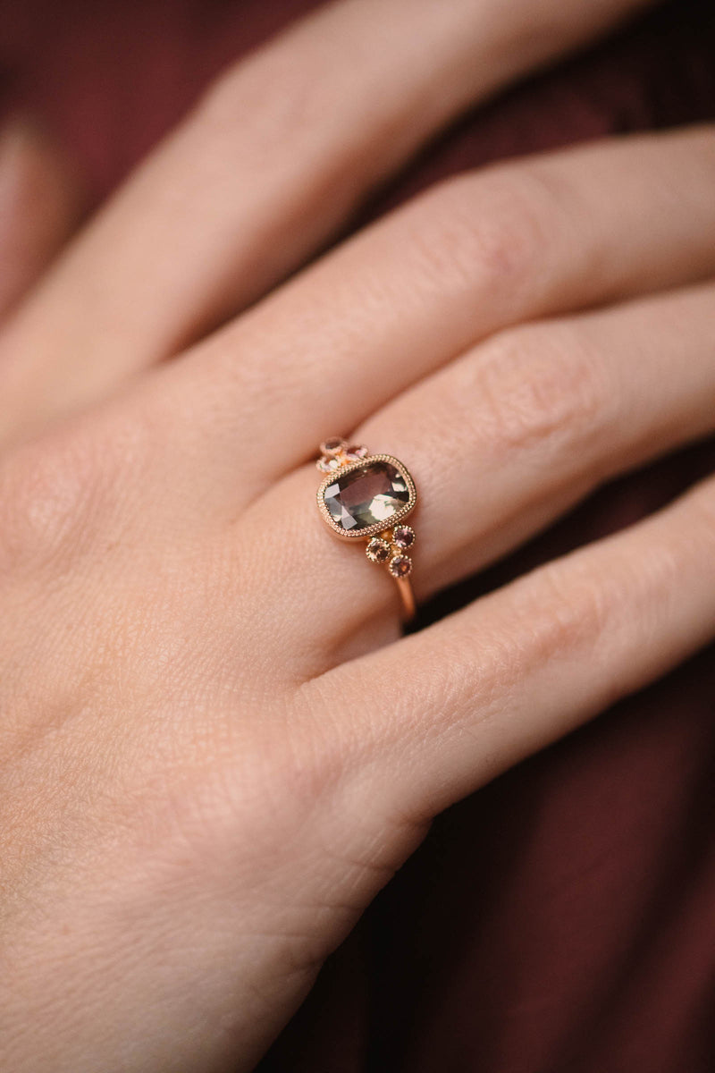 Pièce unique Flora Ring Orange Pink Sapphires