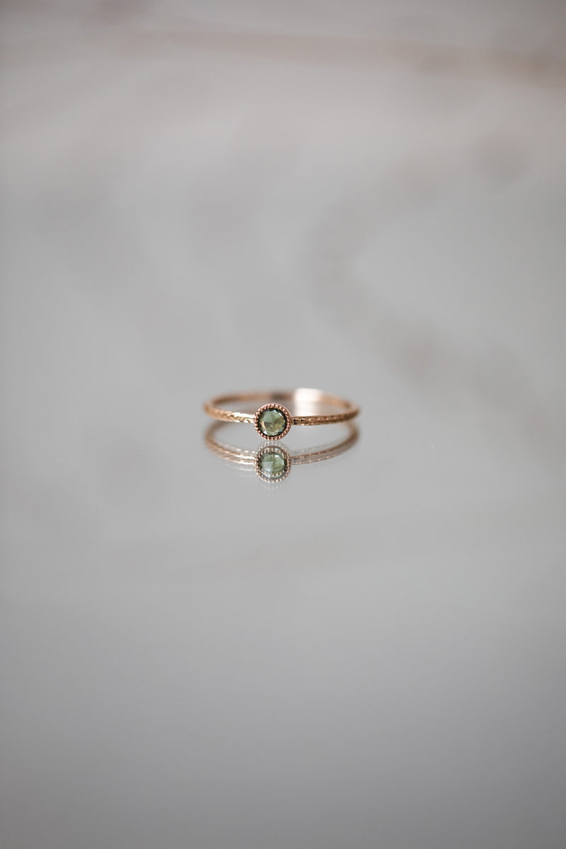 Ring Cybele M Green Sapphire Rosecut