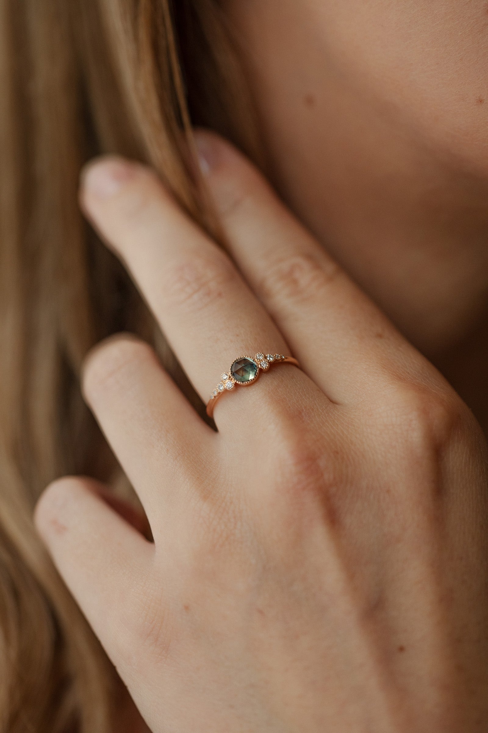 Ring Iris L Sapphire Mermaid Rosecut
