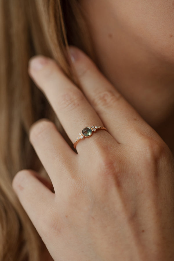 Ring Iris L Sapphire Mermaid Rosecut