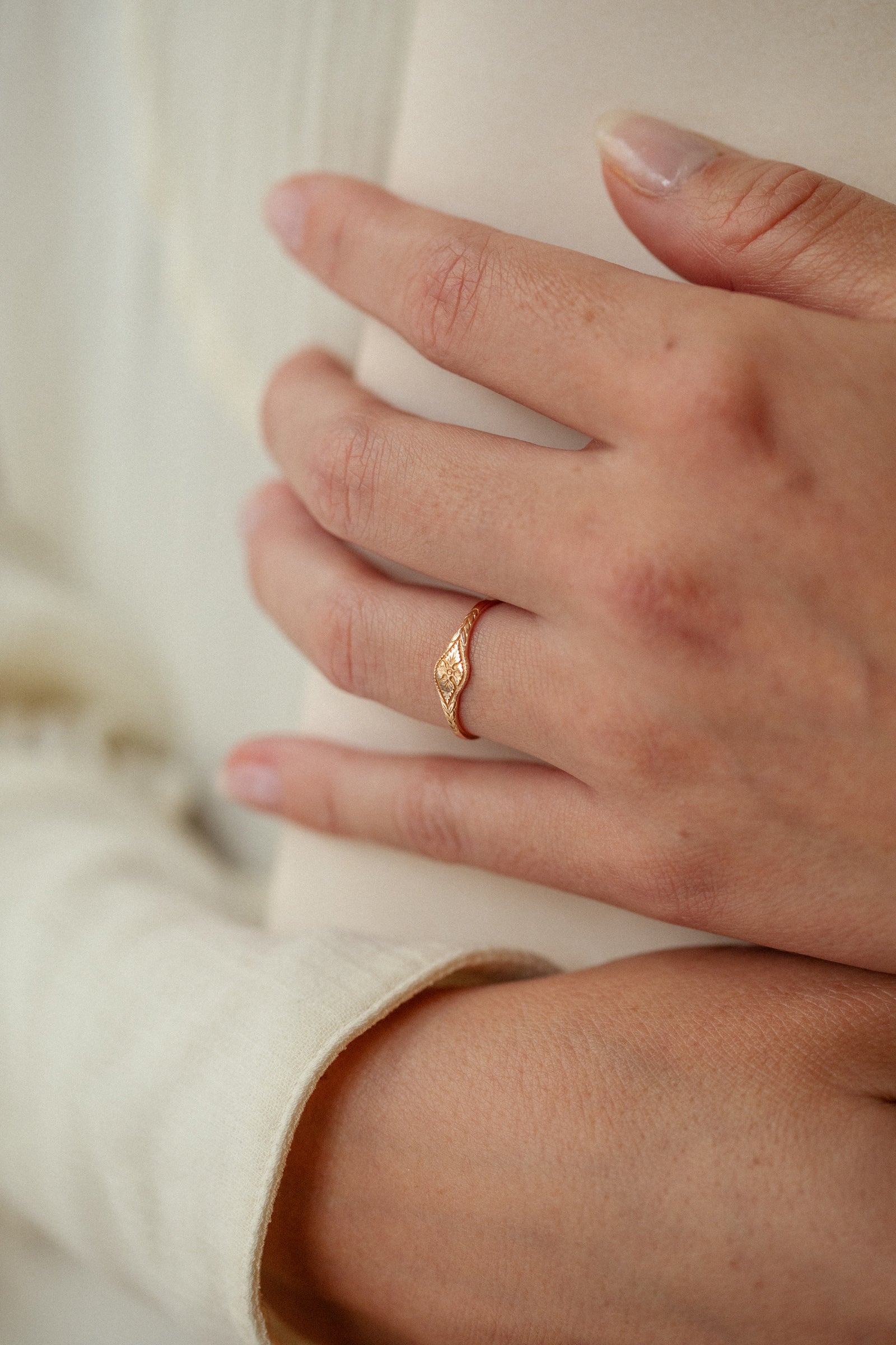 Chevalière Petite Fleur Adult