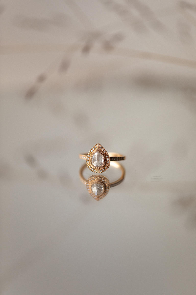 Pièce unique Aphrodite poire icy