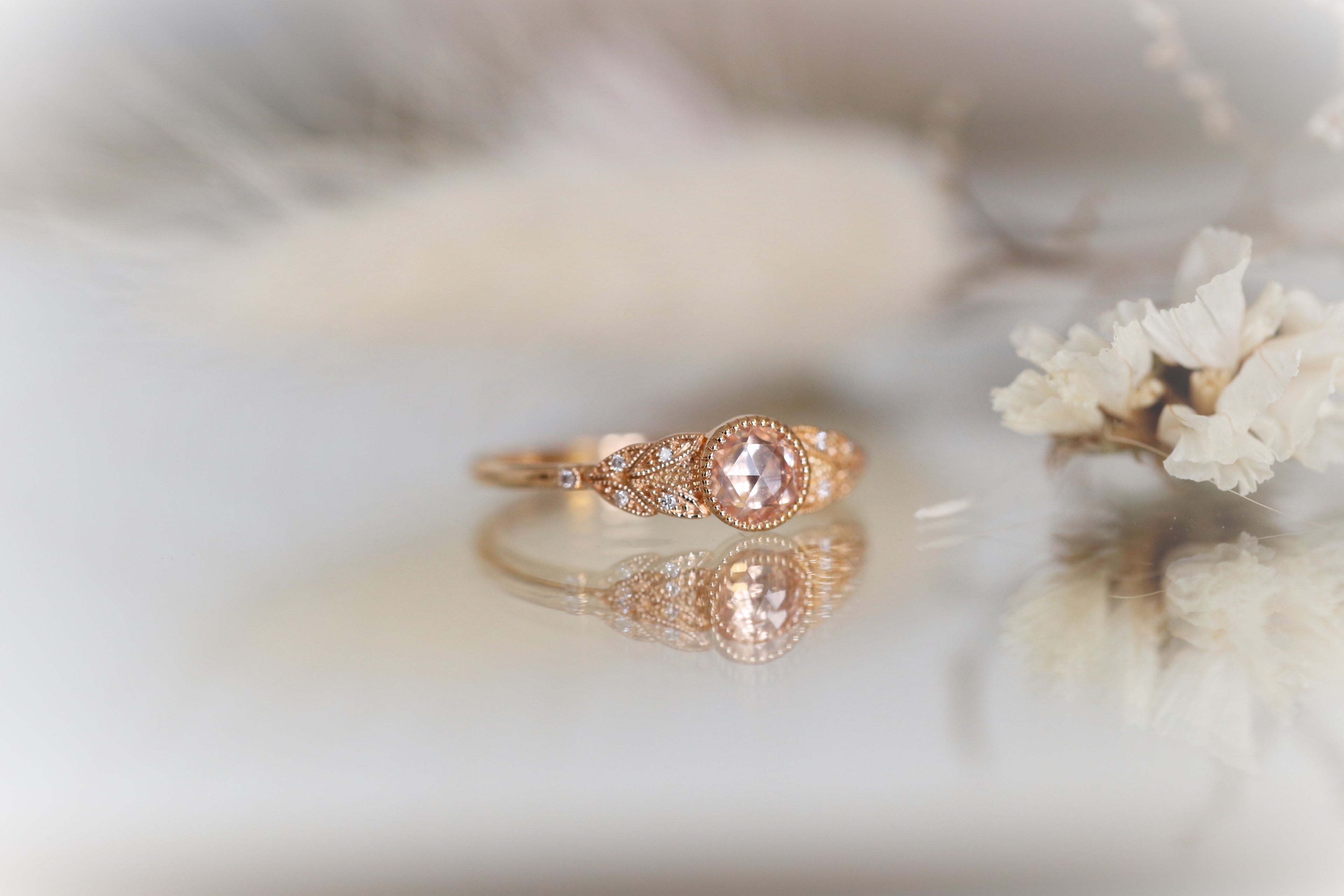 Ring Feuillage L White Sapphire