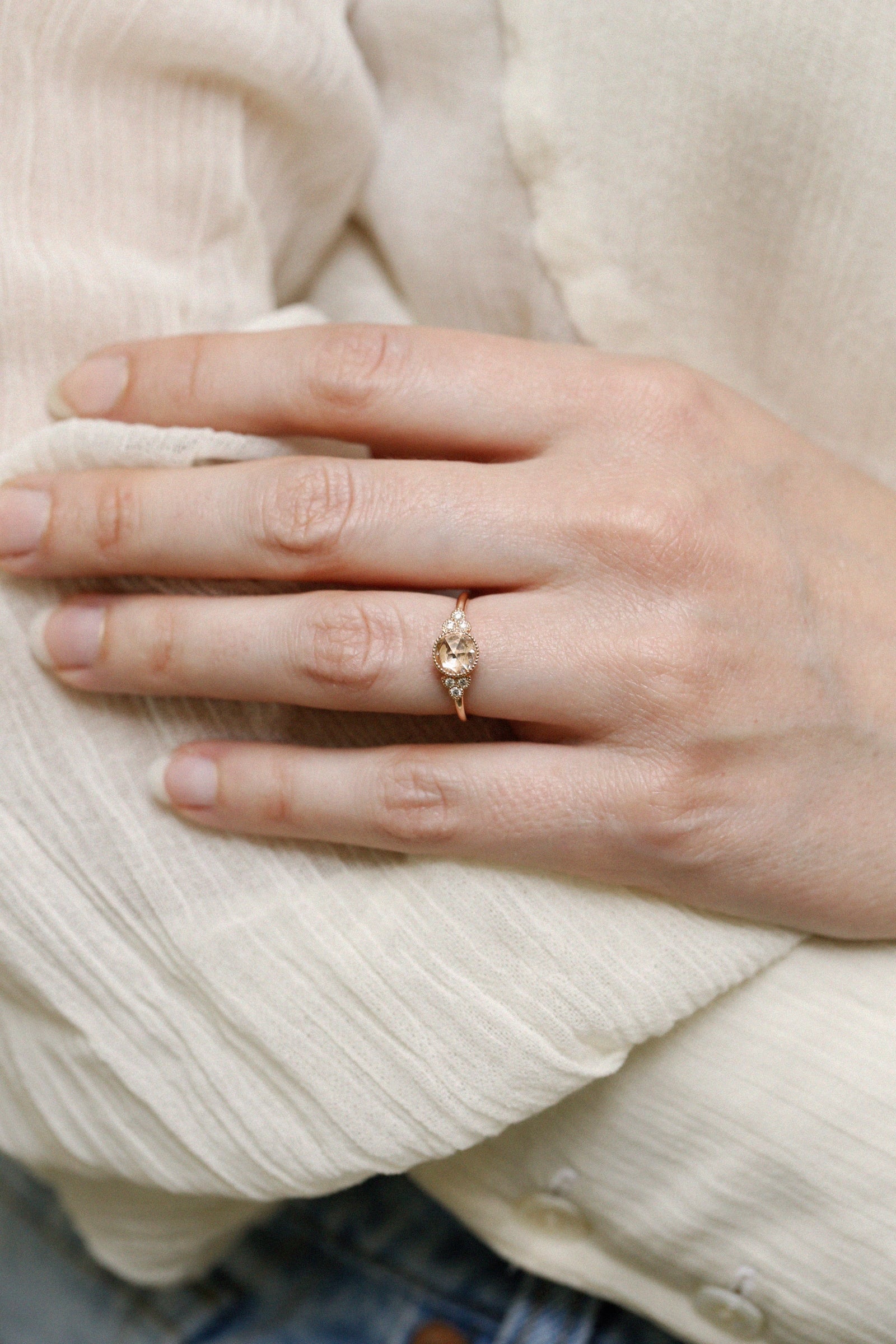 Ring Flora XL White Sapphire