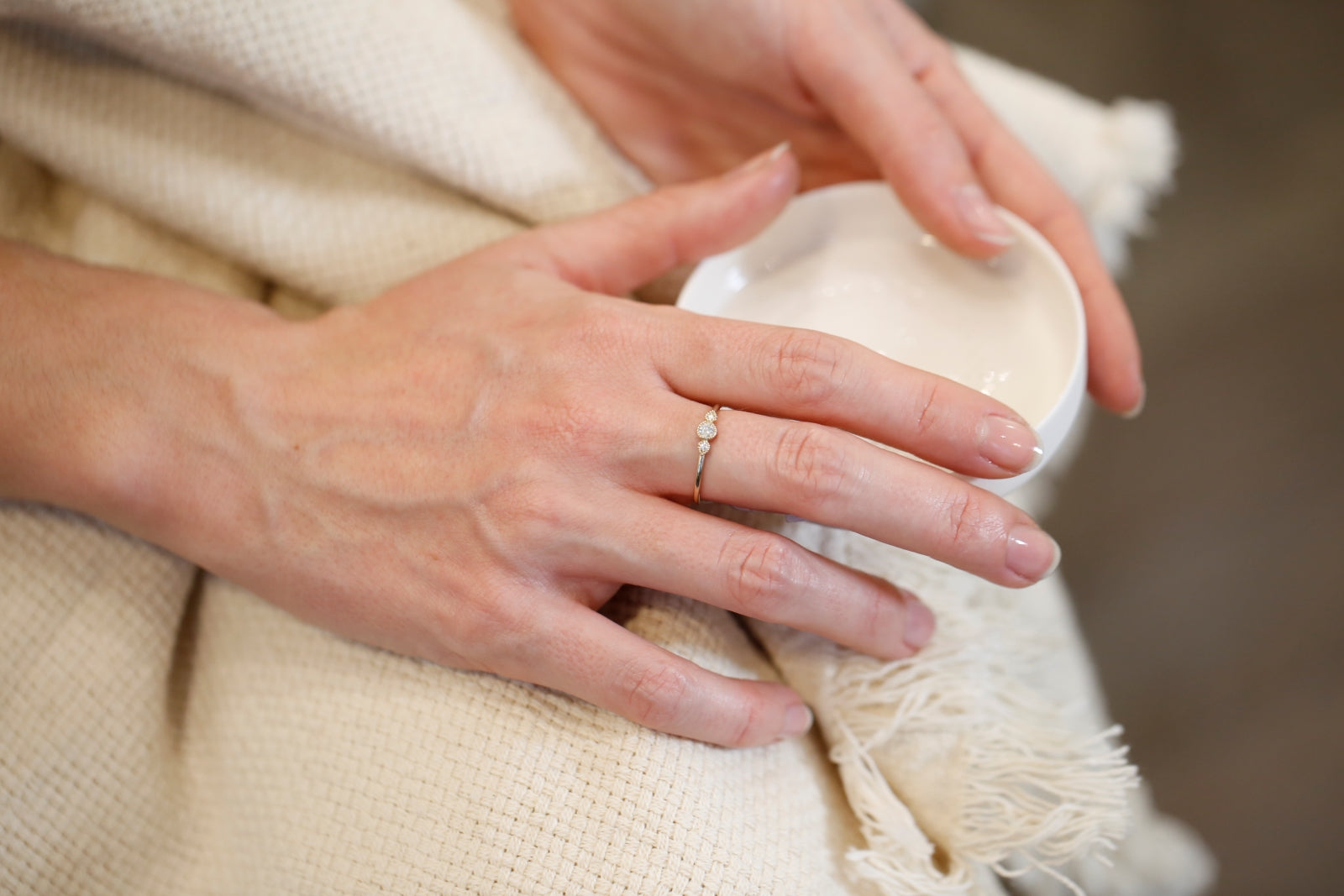 Amour Celeste S Brilliant ring